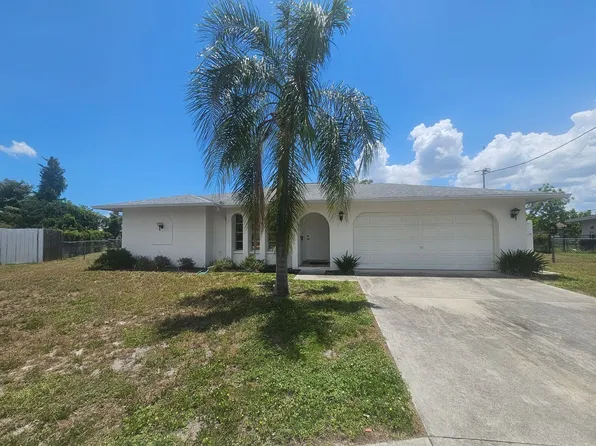 5989 Hillyer Ct, North Fort Myers, FL 33903