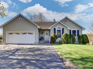 4 Rockefeller Dr, Saint Johnsville, NY 13452