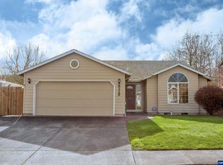 8329 Hibiscus Dr, Corvallis, OR