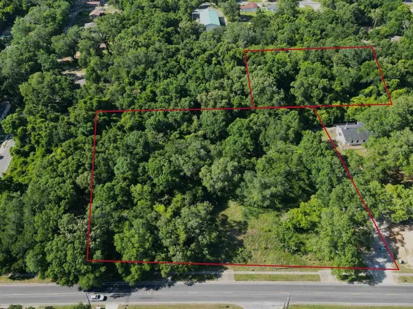 136 E Johnson Ave, Pensacola, FL 32514