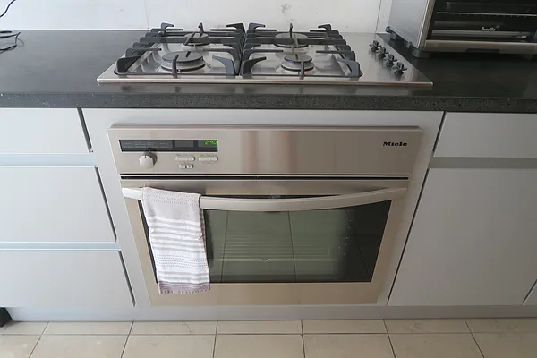 Rented by JSG Realty Corp | media 33