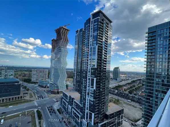 4065 Confederation Pkwy, Mississauga, ON