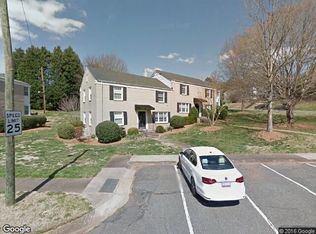 304 Wakefield Dr APT B, Charlotte, NC 28209