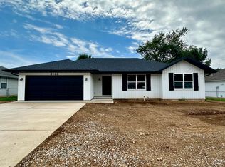4144 Somerset Dr, Battlefield, MO 65619