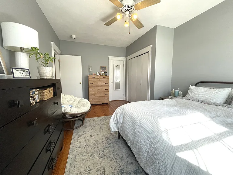 374 Chestnut Hill Ave #4 — Photo 6