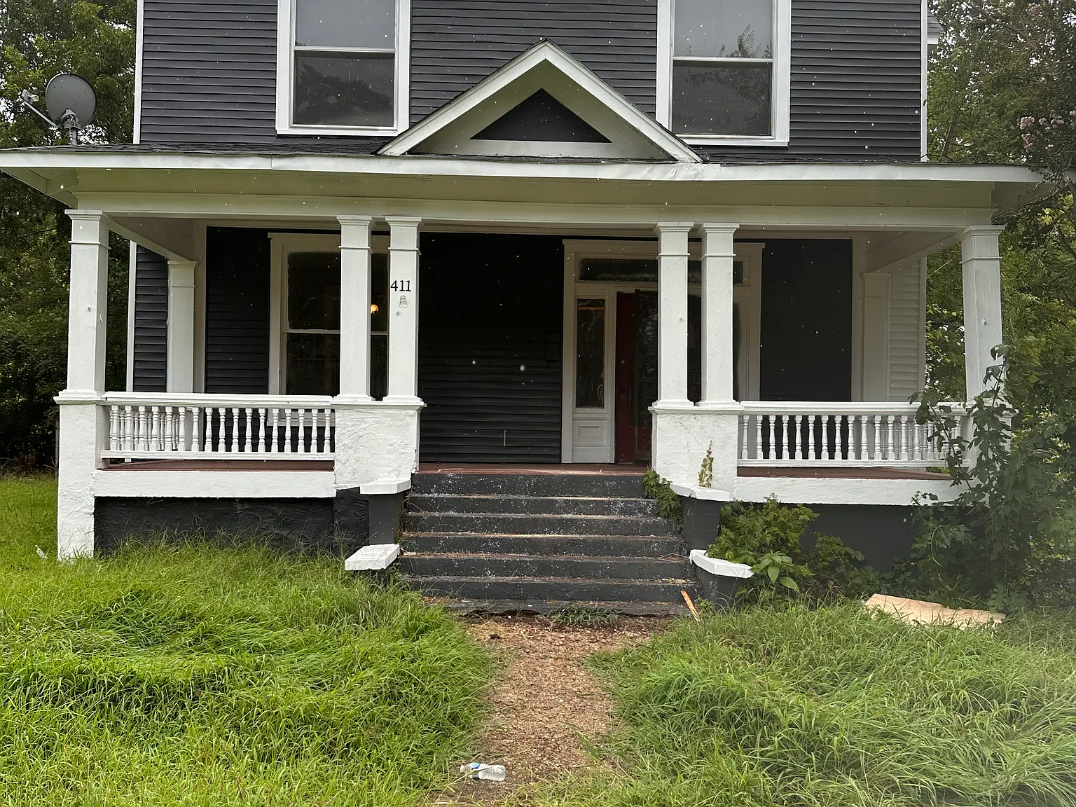 5 bed, 3082 sqft, $2,000 — Photo 2