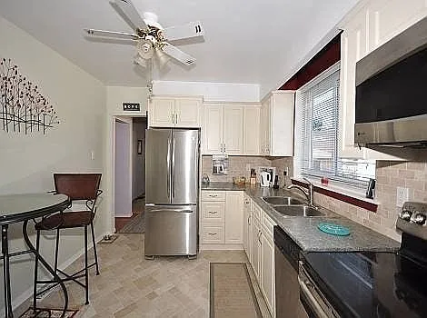 3 bed, 1500 sqft, $2,600 — Photo 3