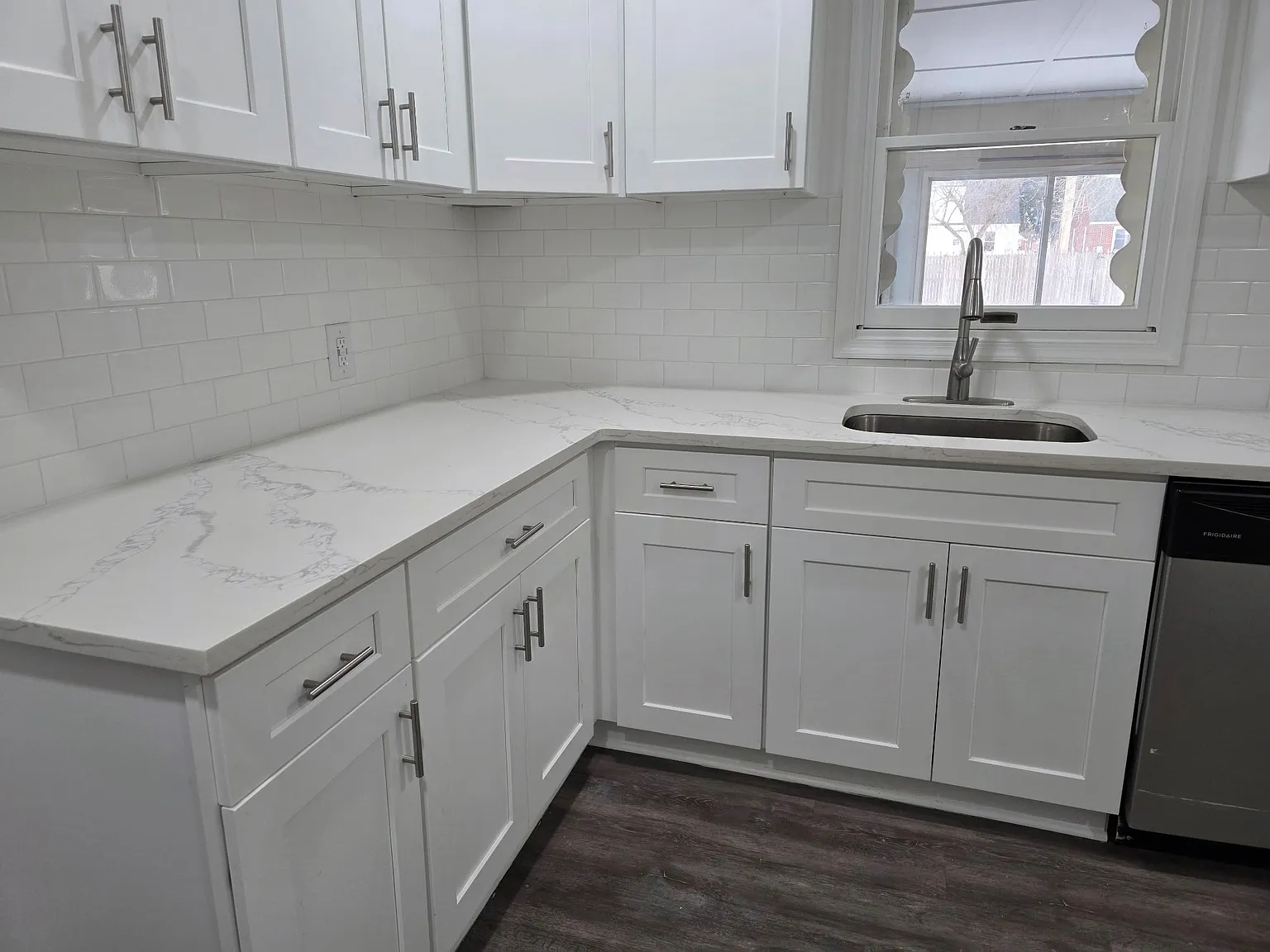 3 bed, 1472 sqft, $1,850 — Photo 2