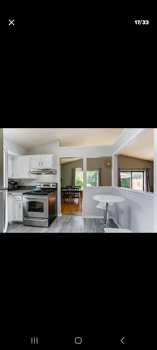 Building Photo - 9526 Colegate Way