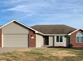 6324 NW Kelshar Dr, Topeka, KS 66618