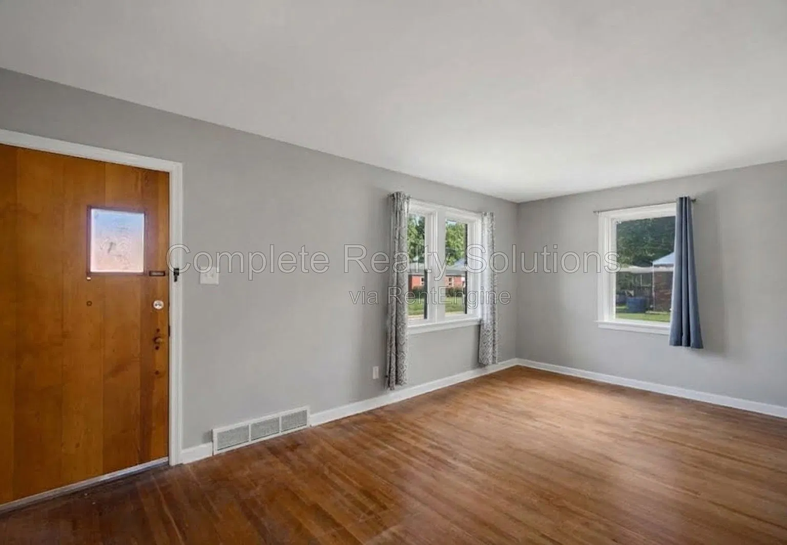 4 bed, 1.5 bath, 1663 sqft, $1,550 — Photo 3