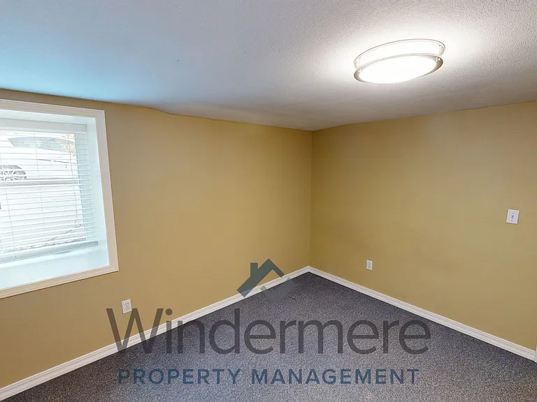 336 S Palouse St — Photo 18