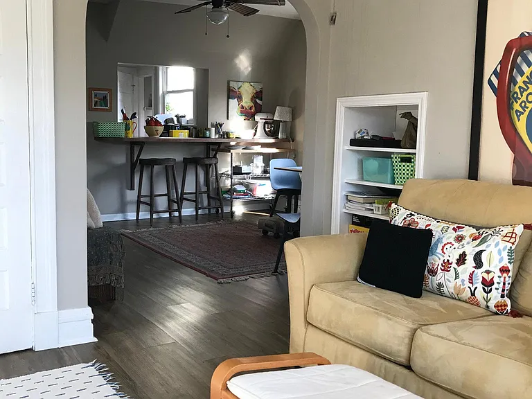 1567 Dewey Ave — Photo 7