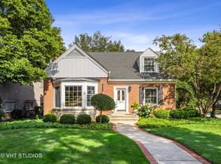 225 Ravine Rd, Hinsdale, IL 60521