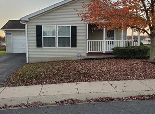 134 Random Rd, Douglassville, PA 19518