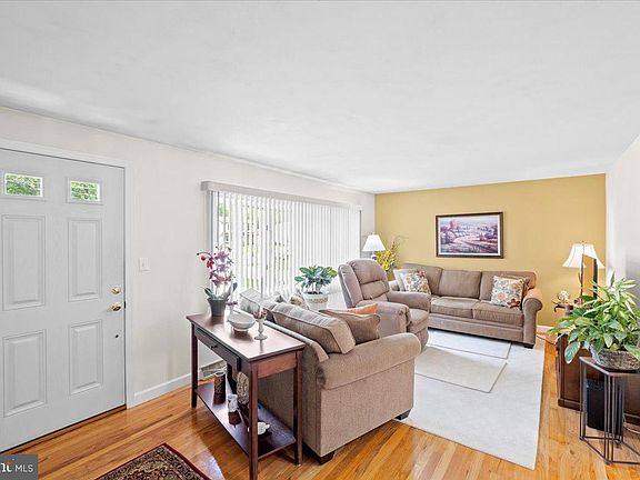 4th image of 519 Yardville Hamilton Sq