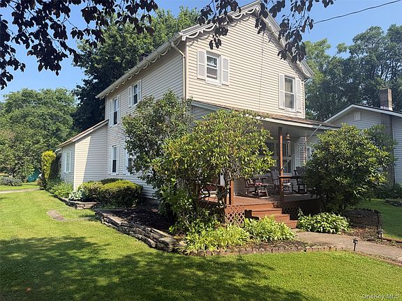 2nd image of 77 Rockland Road