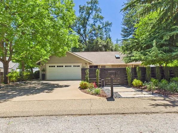 767 Rocky Hill Rd, Murphys, CA 95247
