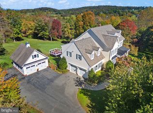 16720 Sommertime Ln, Hamilton, VA 20158