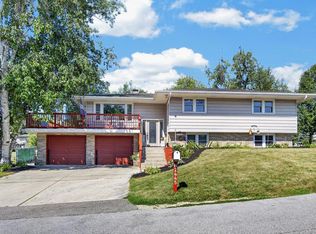N2445 Fisk DRIVE, Burlington, WI 53105