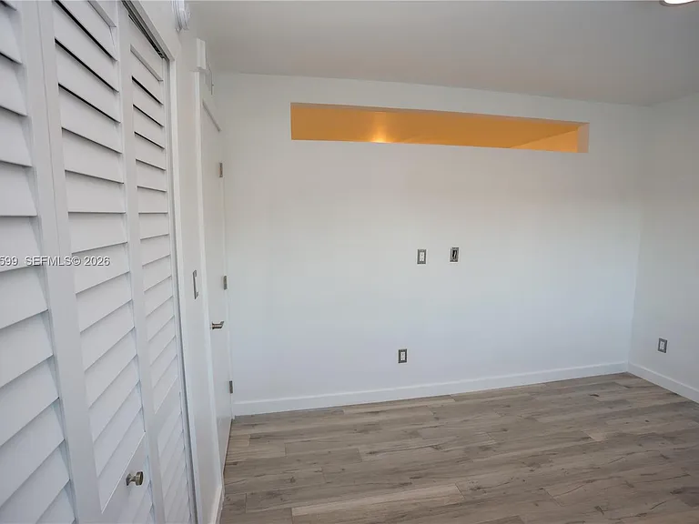 3755 NE 167th St #8 — Photo 20