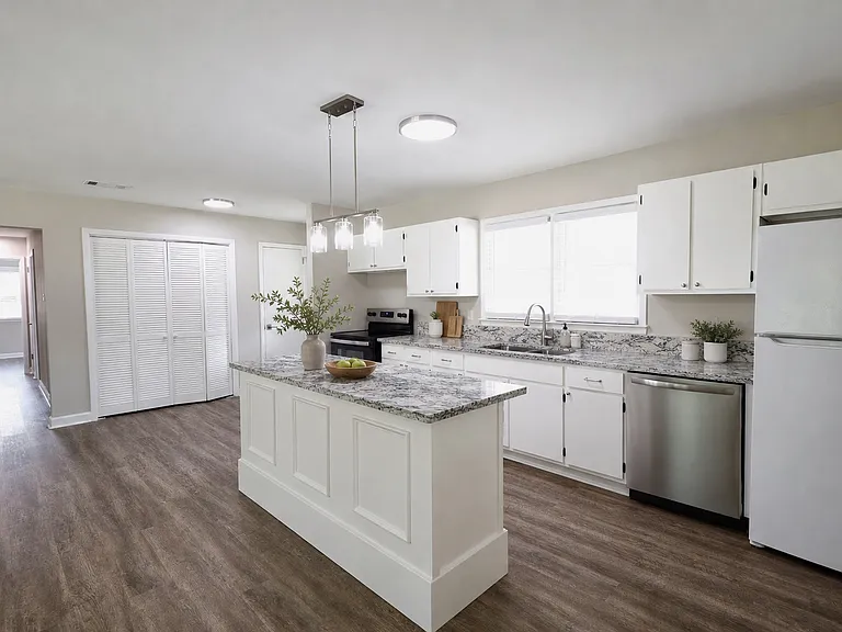 301 Marvin Ave — Photo 1