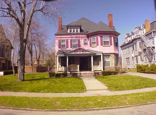 11 Strathallan Park APT 4, Rochester, NY 14607