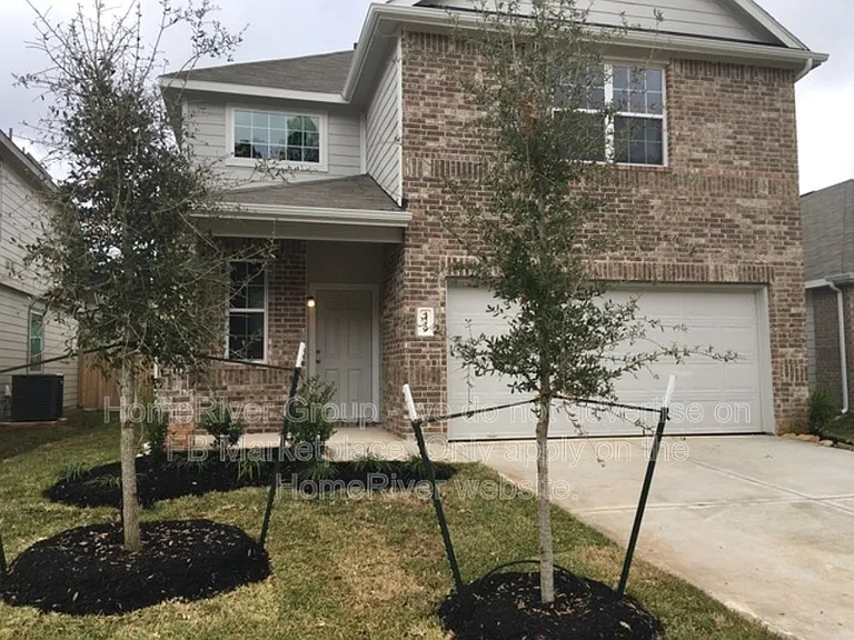 4329 McGregor Bluff Ln — Photo 1