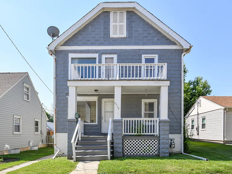 8915 W Adler St #LOWER — Photo 17