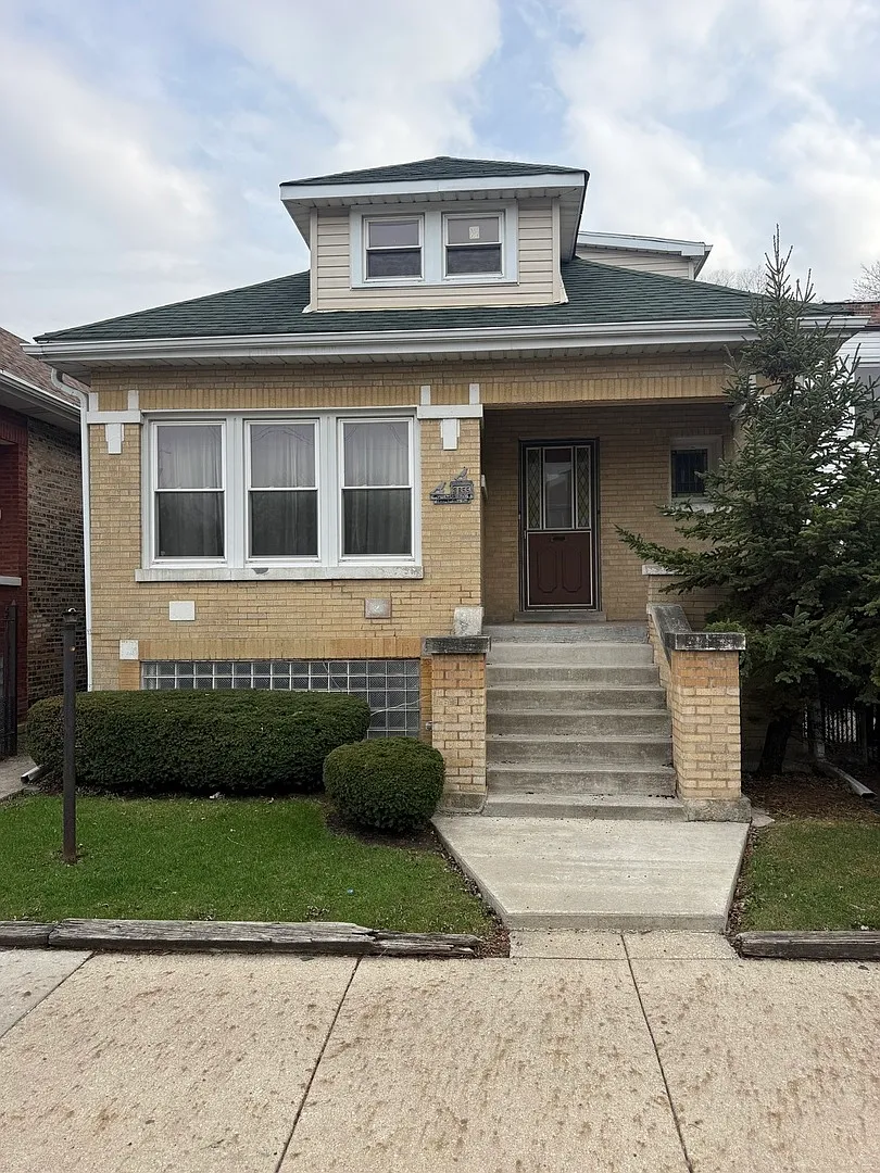3855 W 31st St photo 1