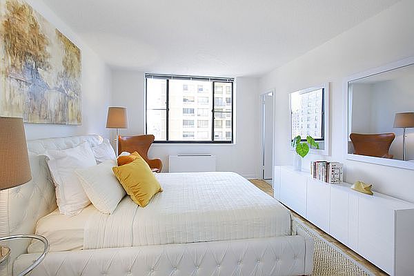 1st image of 70 W 95th St APT 24K
