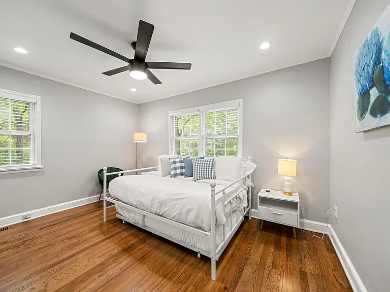 639 S Peachtree St — Photo 9