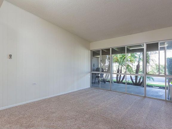 4th image of 13840 Canoe Brook Dr APT 6F
