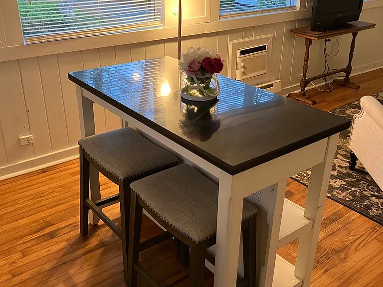 Cottage Ln — Photo 9