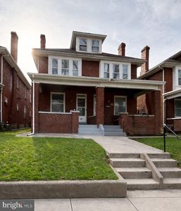 1204 N 16th St, Harrisburg, PA, 17103