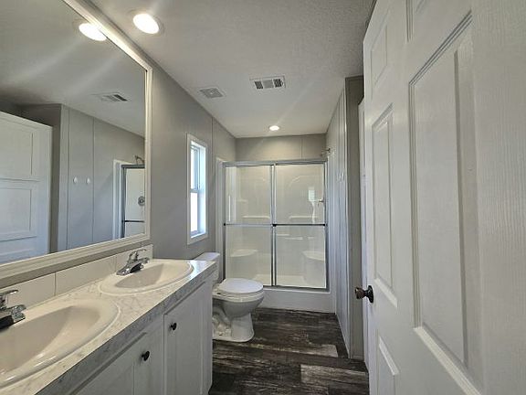 4th image of 1123 Walt Williams Rd #116