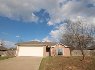 20630 Bluegrass Cir, Flint, TX 75762