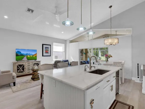 4590 Hazleton Lane, Lake Worth, FL 33449