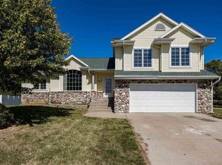 1907 Sherman Dr, Iowa City, IA 52240