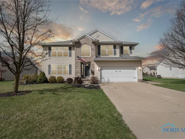 7110 Harvester Rd, Maumee, OH 43537