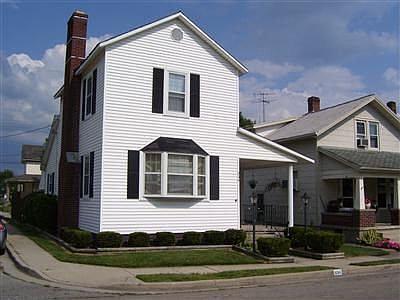 2nd image of 534 Vine St