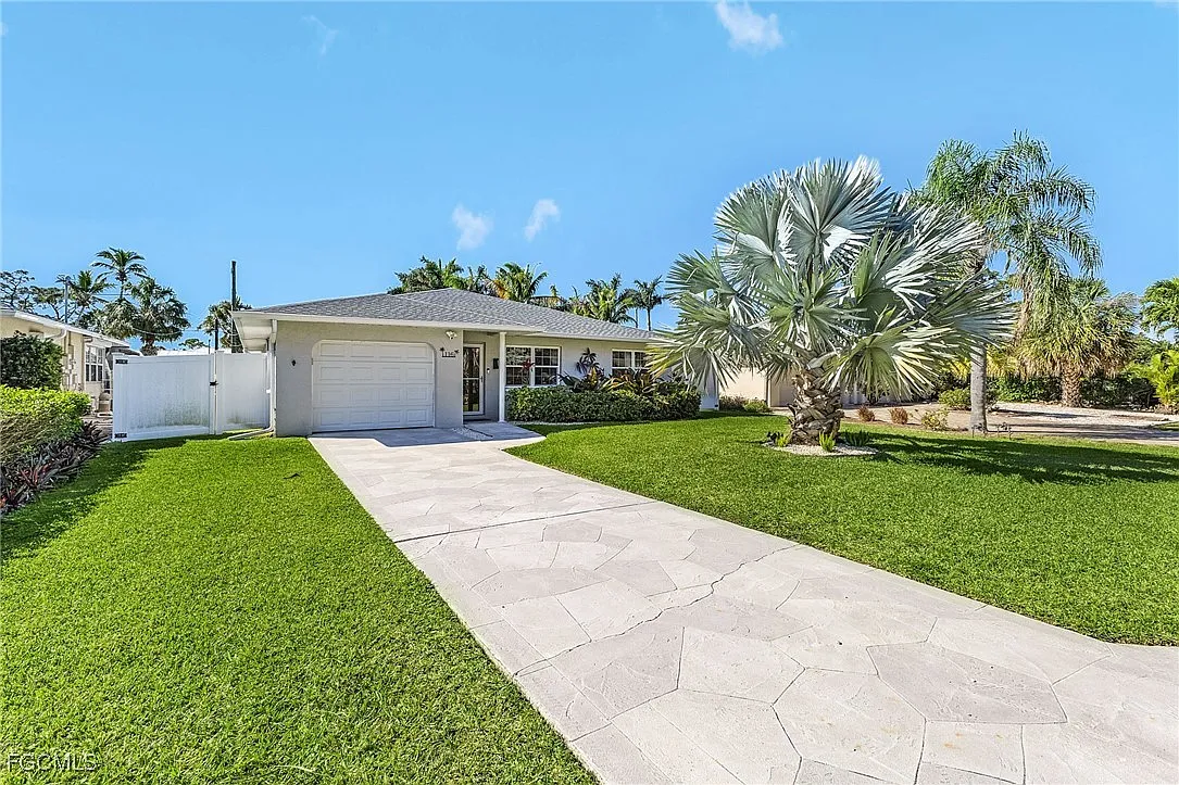 3 bed, 2.0 bath, 1483 sqft, $7,000 — Photo 1