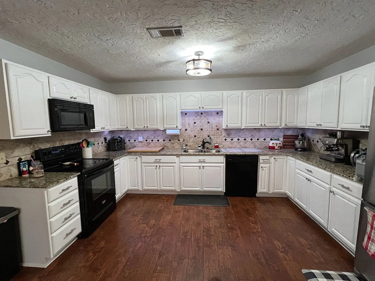 115 North Ridge Dr. — Photo 3