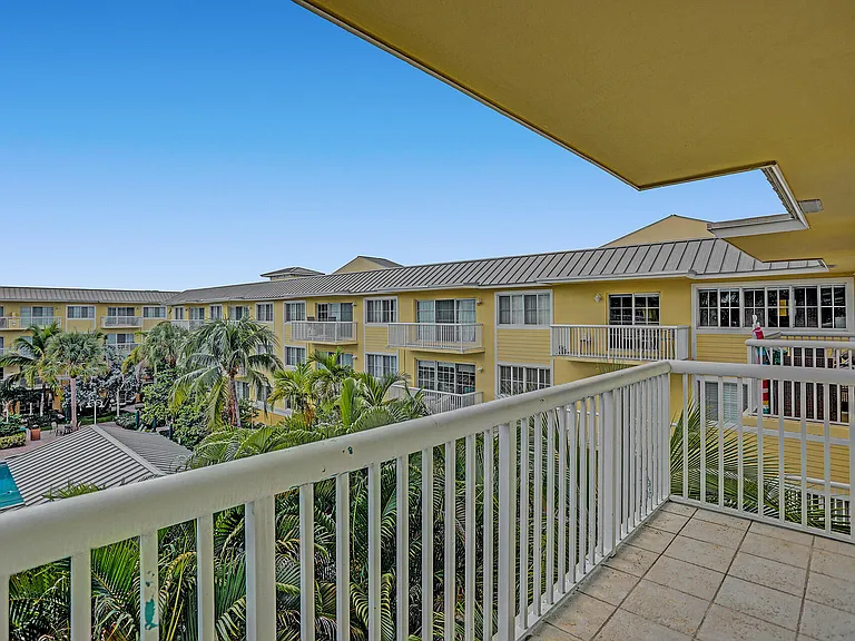 1501 E Broward Blvd #804 — Photo 37