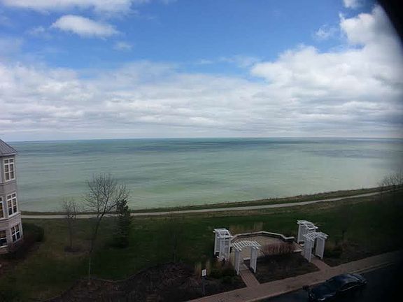 4th image of 3872 S Lake Dr #220