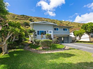 538 Pepeekeo Pl, Honolulu, HI 96825