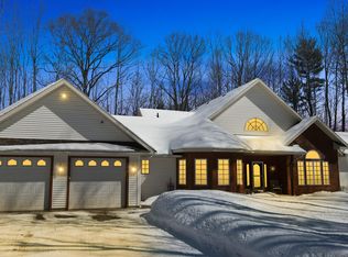 957 Holly Ln, Gaylord, MI 49735