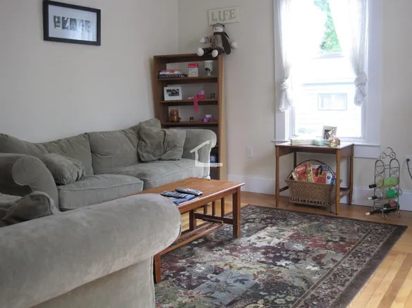 20 Eastburn St #1B, Brighton, MA 02135