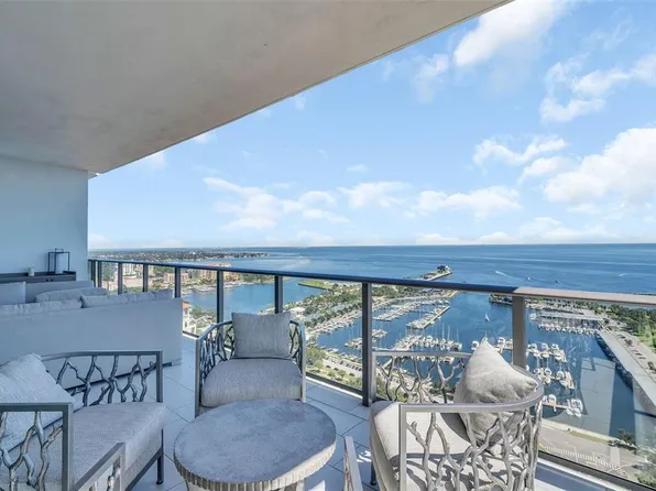 100 1st Ave N Unit 3001, St Petersburg, FL 33701