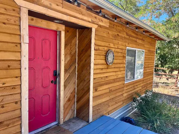 25147 & 25135 Edgewood Rd, Weed, CA 96094